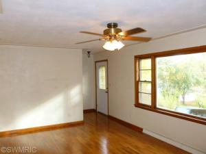 312 W Jackson St, Augusta, MI 49012 photo 3