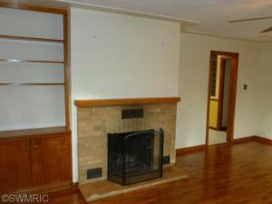 312 W Jackson St, Augusta, MI 49012 photo 6