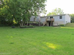 345 W Walnut St, Stanton, MI 48888 photo 3