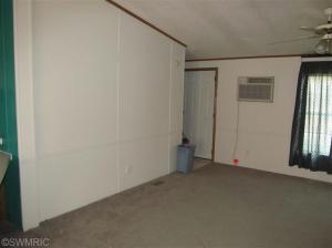 345 W Walnut St, Stanton, MI 48888 photo 7