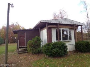 11583 Walnut Ave, Grant, MI 49327 photo 2