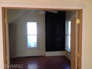 616 Elm St, Three Rivers, MI 49093 photo 5