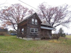 1735 S Elm Ave, White Cloud, MI 49349 photo 3