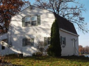 11600 Spring Point Dr, Plainwell, MI 49080 photo 1