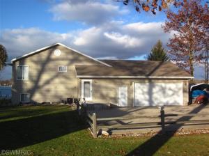 211 Dickerson Vw, Stanton, MI 48888 photo 4