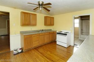 1101 Fourth St, Three Rivers, MI 49093 photo 7