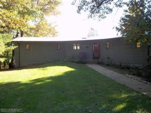 48403 Howard Dr, Lawrence, MI 49064 photo 4