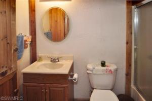 2327 E Ave, Kalamazoo, MI 49004 photo 12