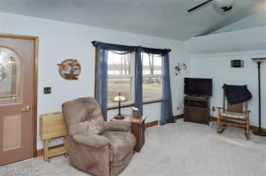 2327 E Ave, Kalamazoo, MI 49004 photo 3