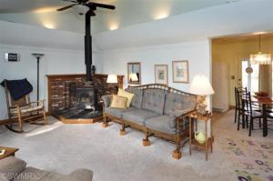 2327 E Ave, Kalamazoo, MI 49004 photo 2