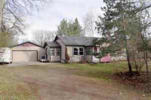 2327 E Ave, Kalamazoo, MI 49004 photo 1