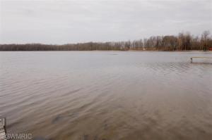 3056 E Baseline Rd, Gobles, MI 49055 photo 4