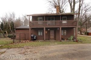 3056 E Baseline Rd, Gobles, MI 49055 photo 1