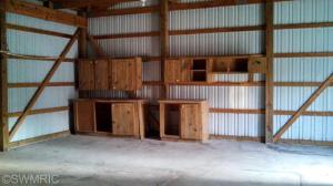 939 Charles St, Plainwell, MI 49080 photo 4