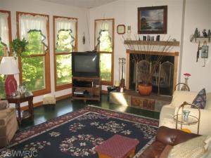 558 E Deer, White Cloud, MI 49349 photo 10