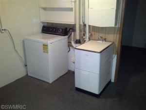 534 E Main St, Saranac, MI 48881 photo 12
