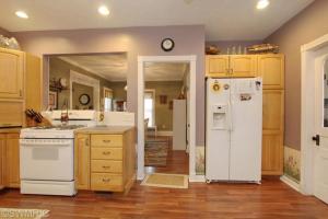 501 Pearl St, Belding, MI 48809 photo 10