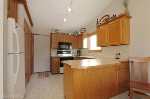 1472 Springbrook Dr, Jenison, MI 49428 photo 8