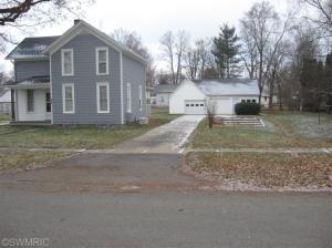 310 Everett, Homer, MI 49245 photo 2