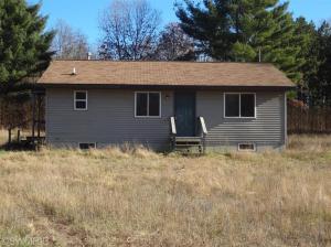 2388 E 24th St, White Cloud, MI 49349 photo 1