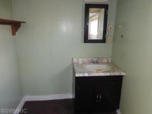 717 3rd Ave, Alma, MI 48801 photo 10