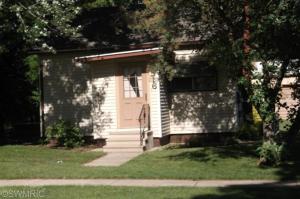 516 11th St, Three Rivers, MI 49093 photo 2