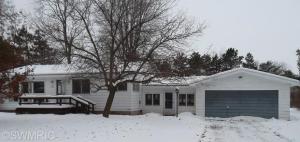 6830 Dennison Rd, Plainwell, MI 49080 photo 1
