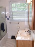 505 Brewer St, Marshall, MI 49068 photo 10