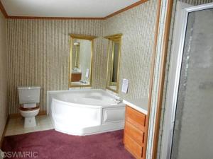 4438 27th St, Dorr, MI 49323 photo 11