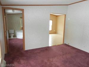 4438 27th St, Dorr, MI 49323 photo 10