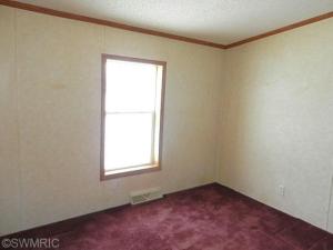 4438 27th St, Dorr, MI 49323 photo 12