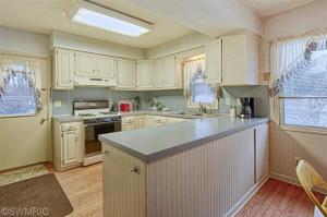 660 N Whites Bridge Rd, Belding, MI 48809 photo 5