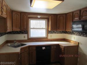 10879 Riverview Dr, Plainwell, MI 49080 photo 5