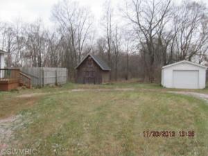 10879 Riverview Dr, Plainwell, MI 49080 photo 4
