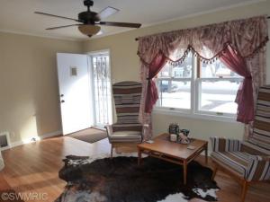 1649 Howard, Niles, MI 49120 photo 3