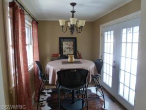 1649 Howard, Niles, MI 49120 photo 4