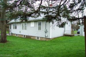 863 E Michigan Ave, Marshall, MI 49068 photo 4