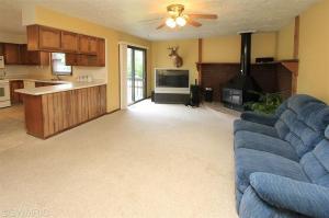1091 Miller, Plainwell, MI 49080 photo 5