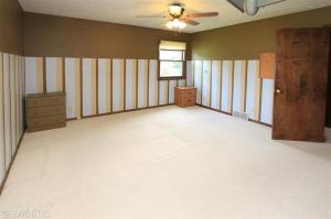 1091 Miller, Plainwell, MI 49080 photo 11
