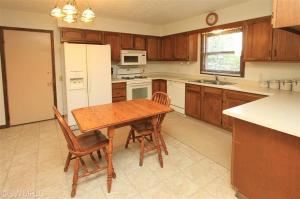 1091 Miller, Plainwell, MI 49080 photo 4