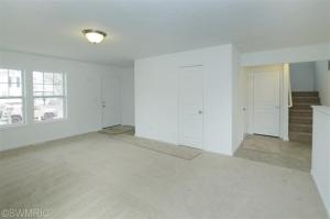 516 8th St, Three Rivers, MI 49093 photo 4