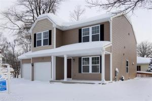 516 8th St, Three Rivers, MI 49093 photo 2