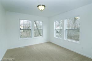 516 8th St, Three Rivers, MI 49093 photo 9