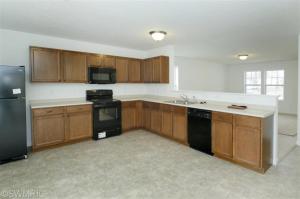 516 8th St, Three Rivers, MI 49093 photo 6