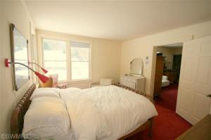 8321 Conservation St NE, Ada, MI 49301 photo 9