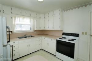 246 E Morrell St, Otsego, MI 49078 photo 8