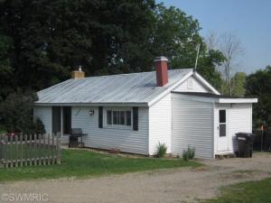 4300 Eckert Rd, Freeport, MI 49325 photo 1