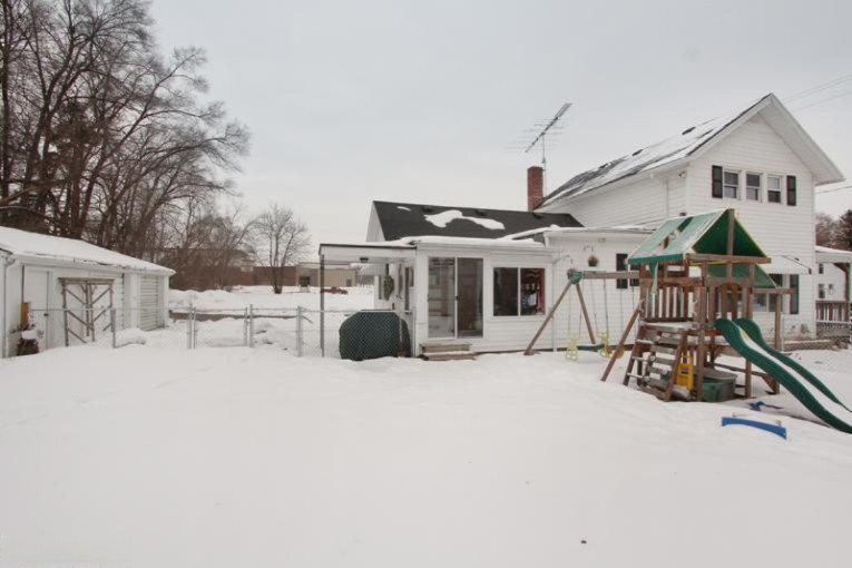 409 N Bridge St, Belding, MI 48809 photo 21