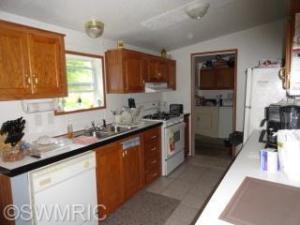 2993 S Walnut Ave, White Cloud, MI 49349 photo 3