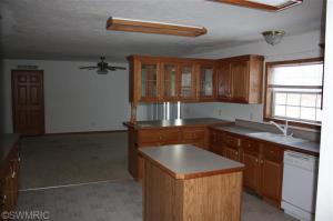 2418 138th Ave, Dorr, MI 49323 photo 4